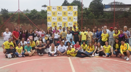 Reencontro de ex-educandos e ex-funcionários