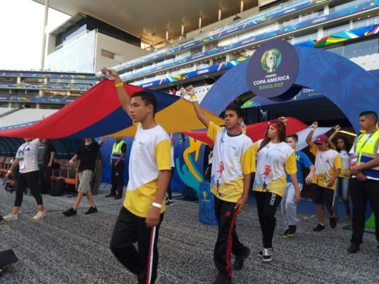 Educandos prestigiam jogo da Copa América