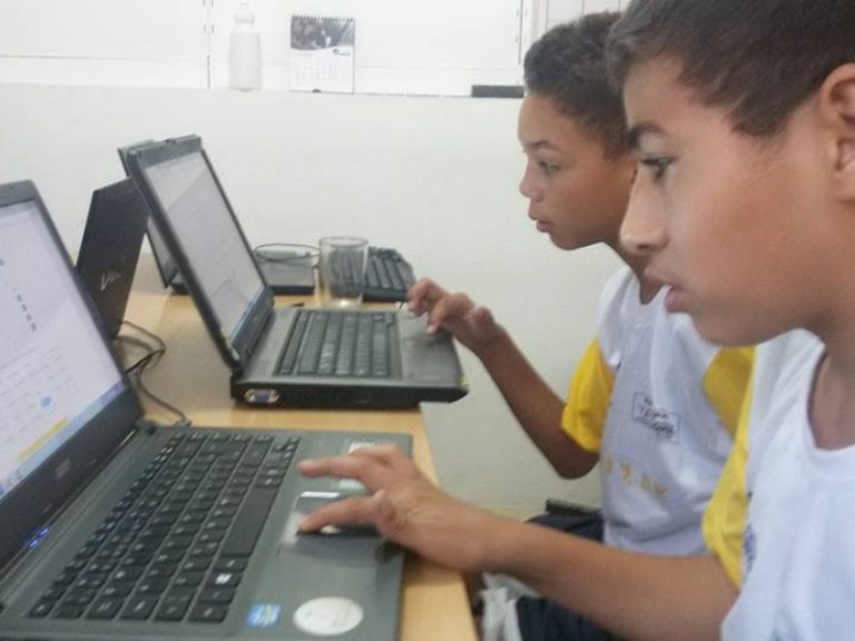 Educandos realizam avaliação semestral