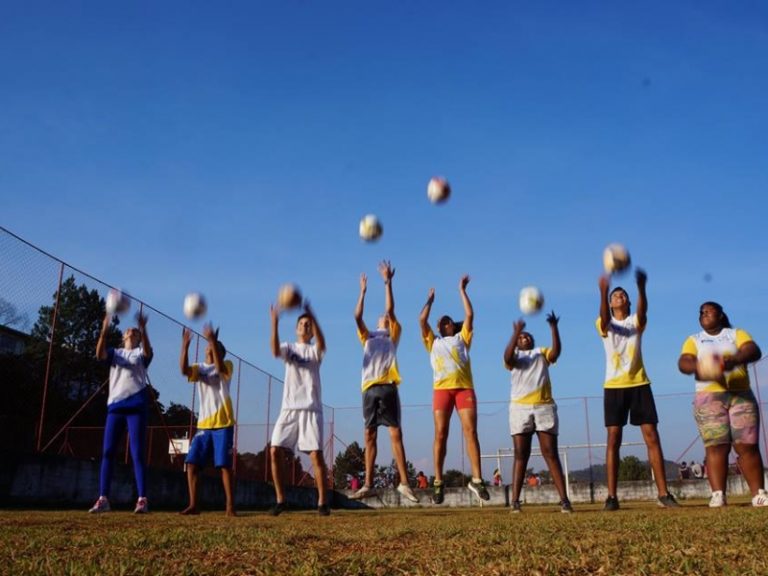 Educandos se preparam para o evento Streetfootballworld Festival 16