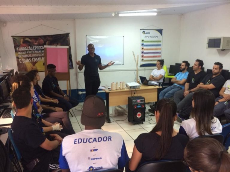 Intercâmbio de Experiências Práticas